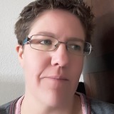 Celine from Nyon | Woman | 44 years old | Taurus