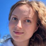 Gloria from Woodbridge | Woman | 43 years old | Leo