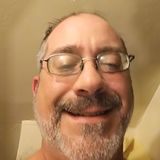 Bobby from Vinton | Man | 56 years old | Gemini