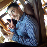Someone from Aomori-shi | Man | 42 years old | Aquarius