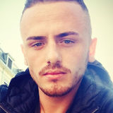 Esat from Lausanne | Man | 31 years old | Aquarius