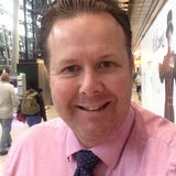 Chauffeurman from Radstock | Man | 56 years old | Scorpio