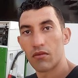 Léo from Bom Jesus | Man | 36 years old | Leo