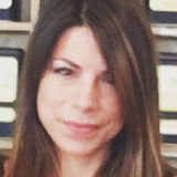 Laura from Red Hook | Woman | 43 years old | Aries