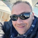 Apelopid3X from Athens | Man | 52 years old | Aquarius