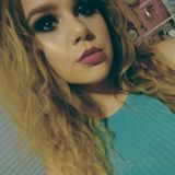 Britt from Island Lake | Woman | 27 years old | Taurus