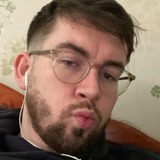 Poinkisthenari from Stroud | Man | 25 years old | Cancer