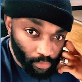 Mikekay from Lausanne | Man | 43 years old | Cancer