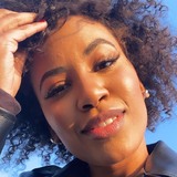 Charlotteoliog from Miami | Woman | 33 years old | Cancer