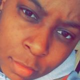 Bre from Minneapolis | Woman | 29 years old | Capricorn