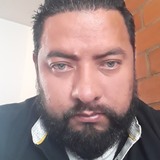 Alex from Bogota | Man | 44 years old | Capricorn