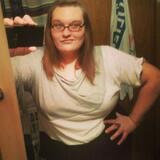 Johnnie from Rapid City | Woman | 28 years old | Aries