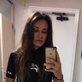 Saraa from Kuwait | Woman | 26 years old | Pisces