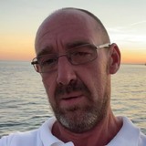 Jonoyf from Hove | Man | 47 years old | Capricorn