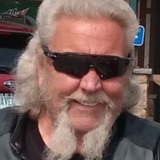 Erwinchubbu9M from Old Town | Man | 71 years old | Gemini