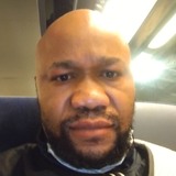 Tusambandolyn from Basel | Man | 44 years old | Taurus