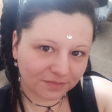 Mich from Edmonton | Woman | 34 years old | Sagittarius