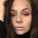 Suzie from Holic | Woman | 26 years old | Taurus
