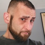 Frankie from Center Line | Man | 40 years old | Aquarius