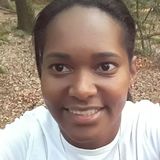 Flora from Luxembourg | Woman | 40 years old | Pisces