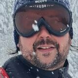 Tansinzo from Zurich | Man | 39 years old | Cancer