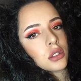 Elena from Bucharest | Woman | 28 years old | Aquarius