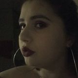 Thai from Flores da Cunha | Woman | 26 years old | Cancer