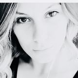 Elix from Genova | Woman | 35 years old | Capricorn