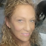 Bb from Cape Coral | Woman | 48 years old | Sagittarius