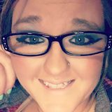 Harlierenee from Villa Grove | Woman | 34 years old | Cancer