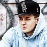 Derek from Merrick | Man | 28 years old | Taurus