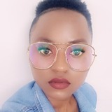 Nakie from Dubai | Woman | 31 years old | Aries