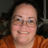 Orangeturtlev4 from Gaylord | Woman | 48 years old | Cancer