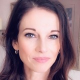 Stacey from Chicago | Woman | 44 years old | Aries