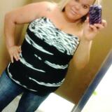 Johnnie from Saint Joseph | Woman | 22 years old | Aries