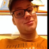 Pinkpartyleader from Oostende | Man | 32 years old | Leo