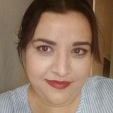 May from León | Woman | 39 years old | Taurus