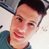 Ale from Paysandu | Man | 30 years old | Aquarius