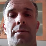 Zeqiri from Vlierzele | Man | 45 years old | Leo