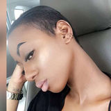 Delicia from Brussels | Woman | 27 years old | Capricorn