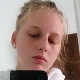 Jess from Melbourne | Woman | 25 years old | Aries
