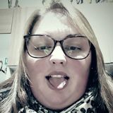 Bruna from Timbo | Woman | 32 years old | Cancer
