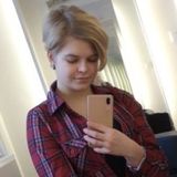 Nina from Schwechat | Woman | 26 years old | Cancer