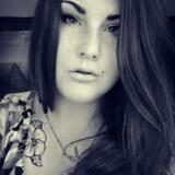 Regina from East Hartford | Woman | 22 years old | Pisces