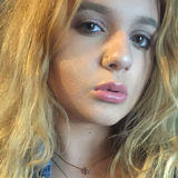 Zoe from East Aurora | Woman | 29 years old | Aquarius