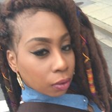 Lucky from Chicago | Woman | 36 years old | Sagittarius