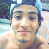 Louatiaziz from La Jolla | Man | 30 years old | Aquarius