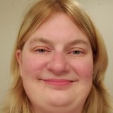 Rainbowsloth from Winnebago | Woman | 38 years old | Leo