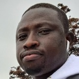 Mamambjawn6E from Ulm | Man | 35 years old | Capricorn