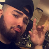 Charlie from Johnston | Man | 30 years old | Aries